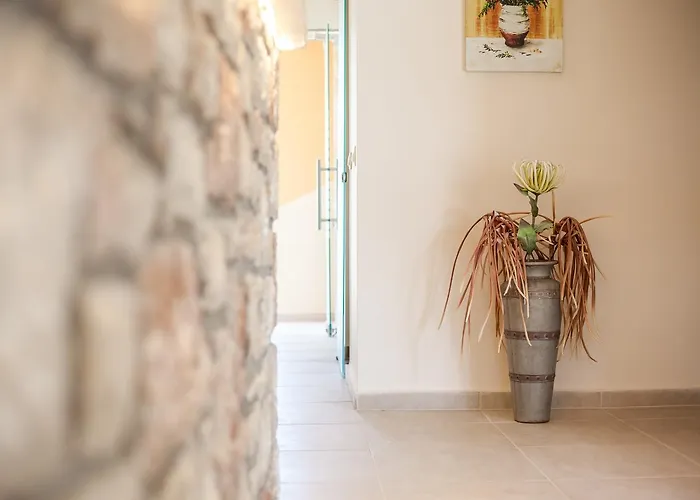 Apart Otel Casa Artemida 3*