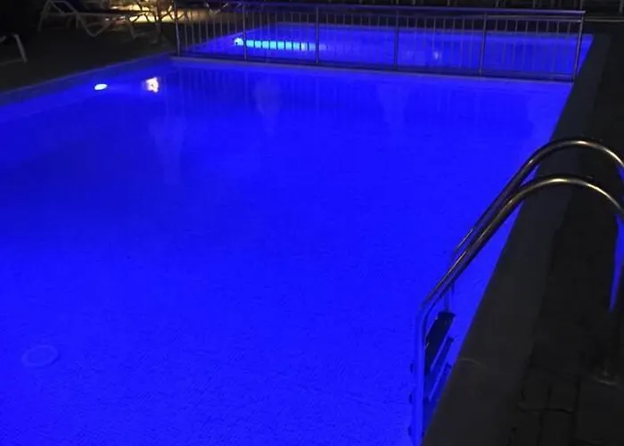 Casa Artemida Boutique 3* فاليراكي